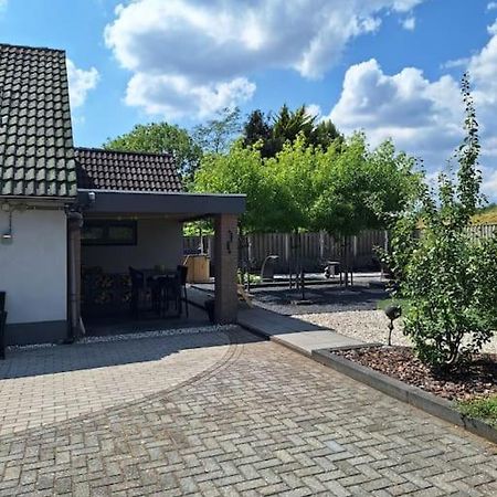 Family Wellness Lodge 4 Personen Zuid-Holland! Ooltgensplaat Extérieur photo